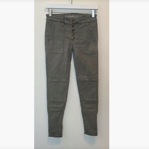NWT American Eagle Super Hi Rise Jegging Cargo Pants Green